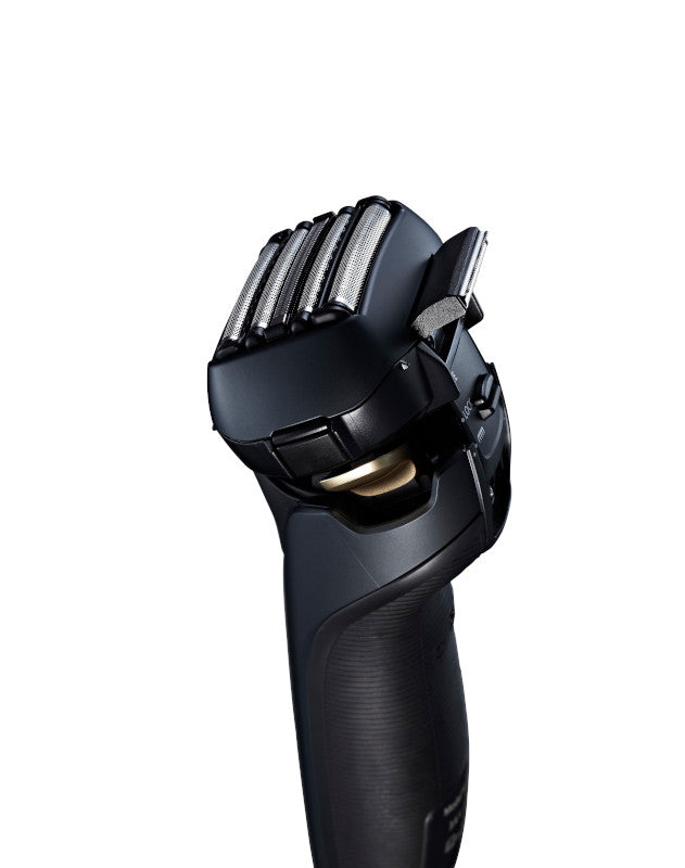 Panasonic Multi-Flex 5-Blade Rechargeable Shaver (ES-LV67)